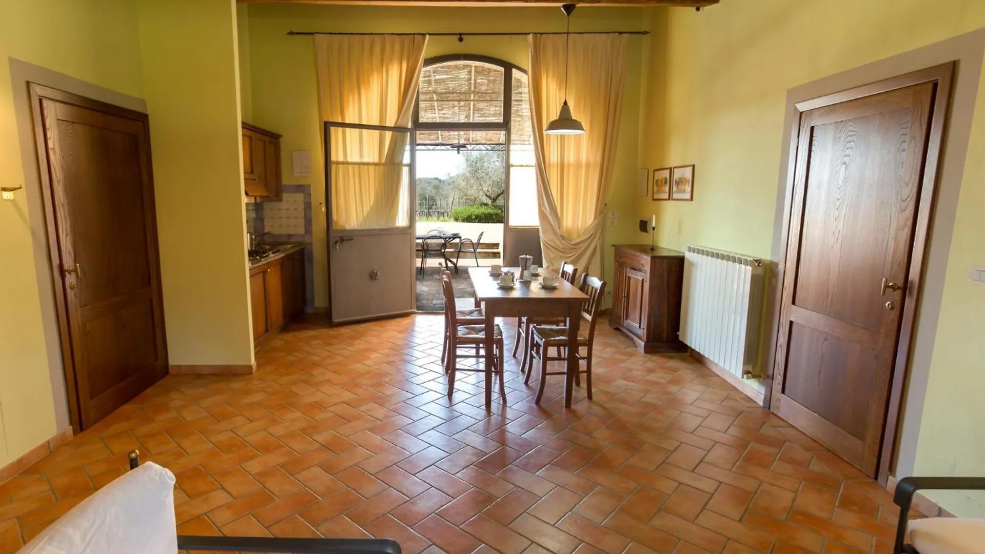 Agriturismo Monacianello - Fontebelvedere Wine Estate Ponte A Bozzone アパートホテル