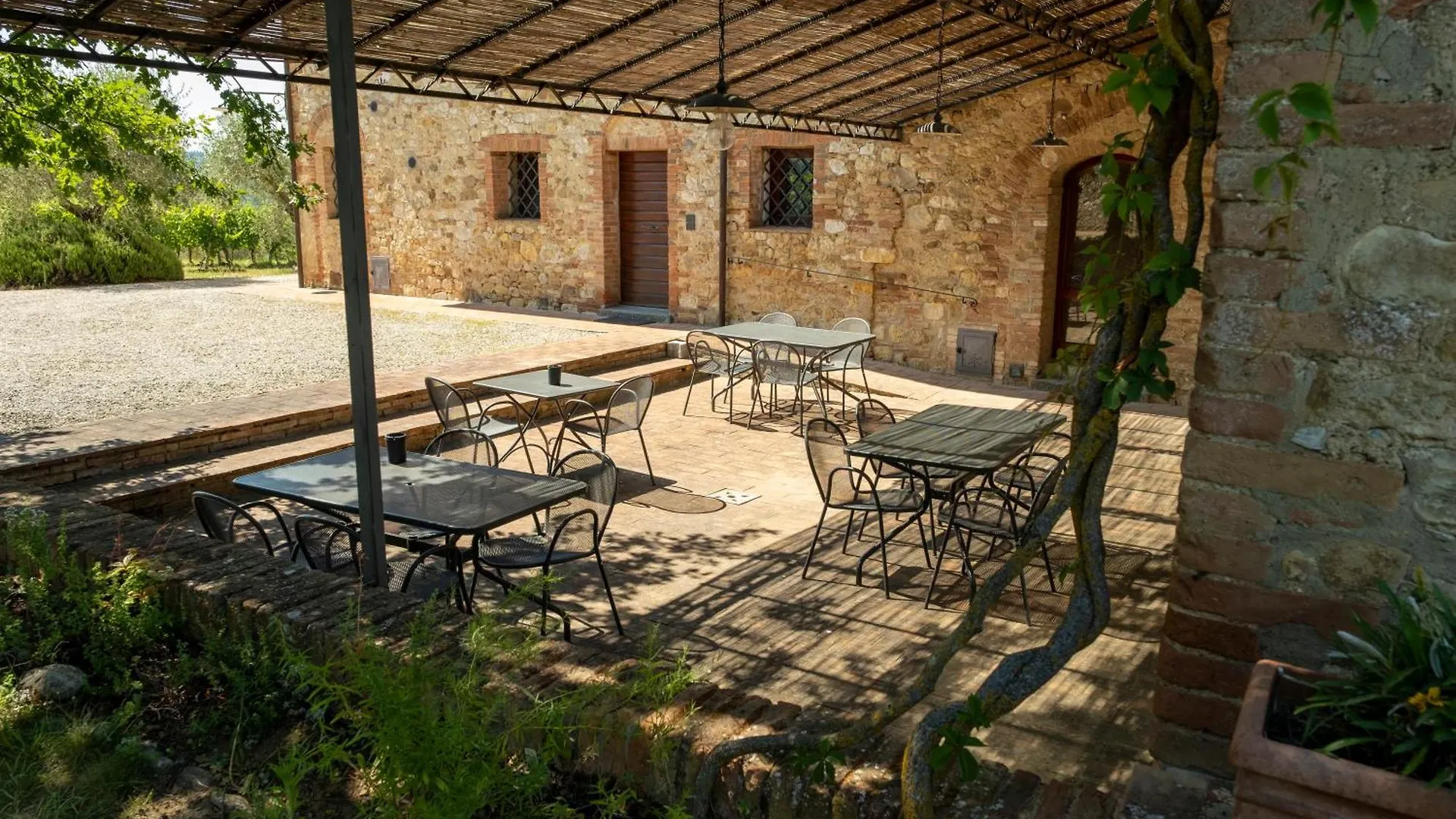 Agriturismo Monacianello - Fontebelvedere Wine Estate Ponte A Bozzone アパートホテル