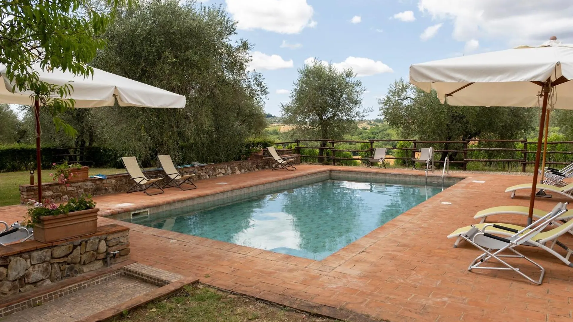 Agriturismo Monacianello - Fontebelvedere Wine Estate Ponte A Bozzone アパートホテル